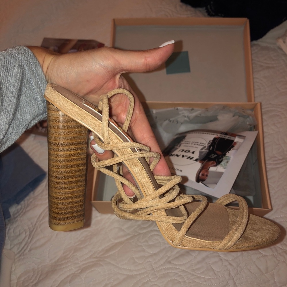 NUDE WHITEFOX BOUTIQUE SUEDE HEELS - Picture 2 of 8